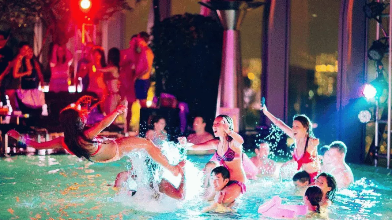 party-villa-for-rent-in-bali