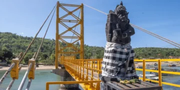 nusa-ceningan-fi