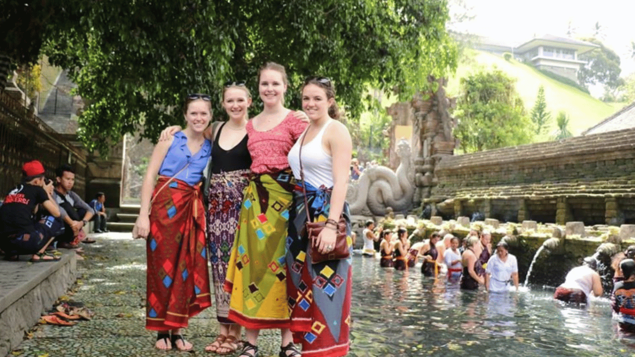 travel-tips-and-etiquette